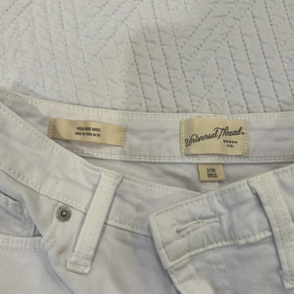 Universal Thread High Rise Midi Shorts - Picture 2 of 3
